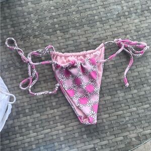 Frankie’s bikinis Terri cloth Daisy string bottom size 2 XL